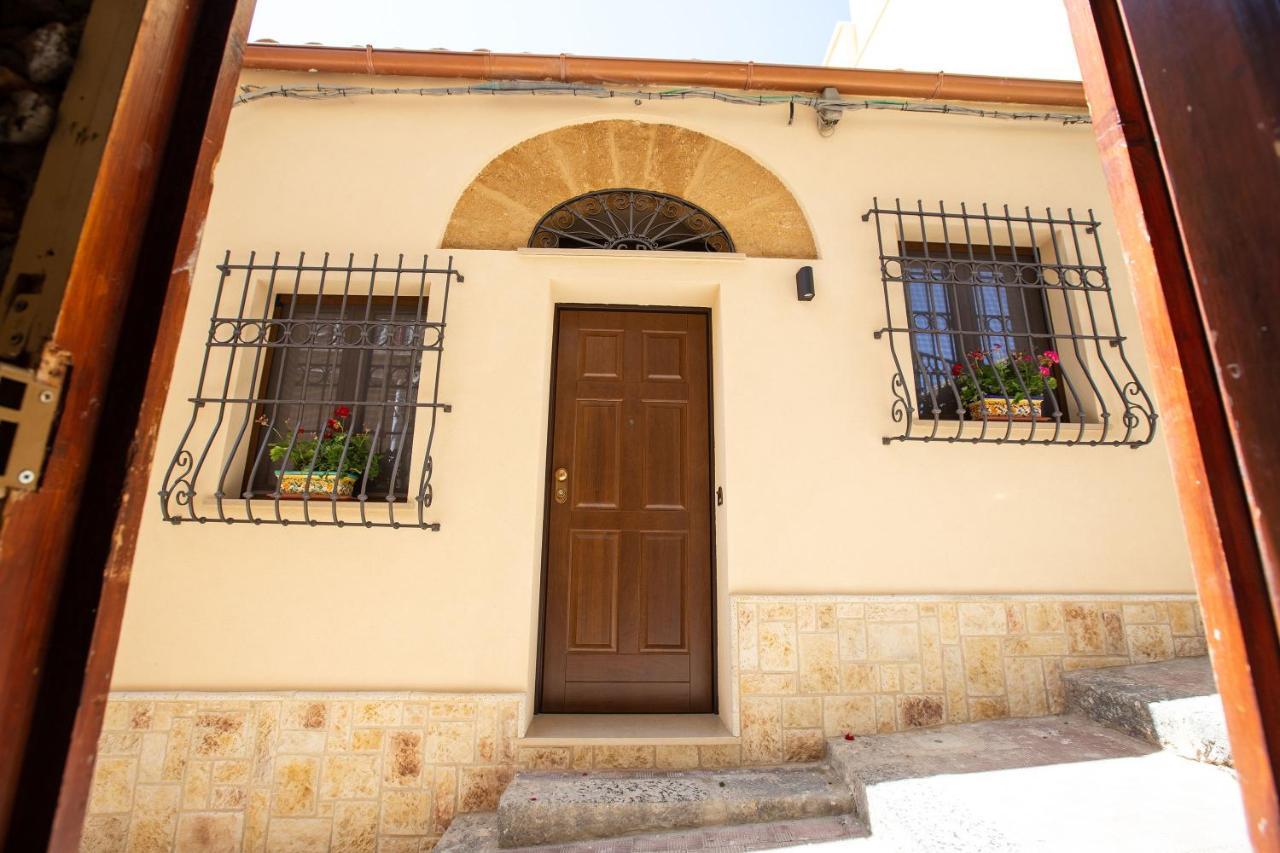 Zeus Atabyrios - Locazione Turistica Apartment Agrigento Exterior photo